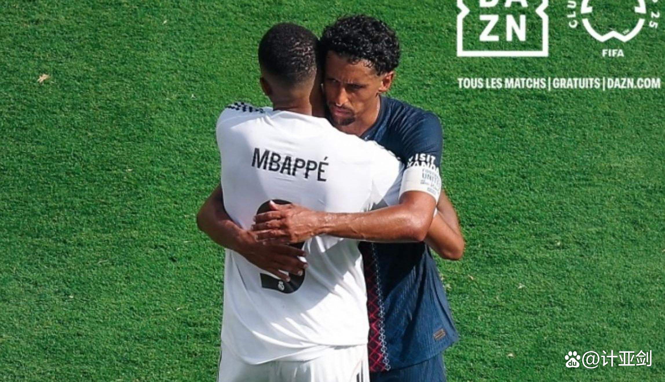 SKT带队取胜！，姆巴佩重要时刻败北引发球迷热议(姆巴佩俱乐部号码)